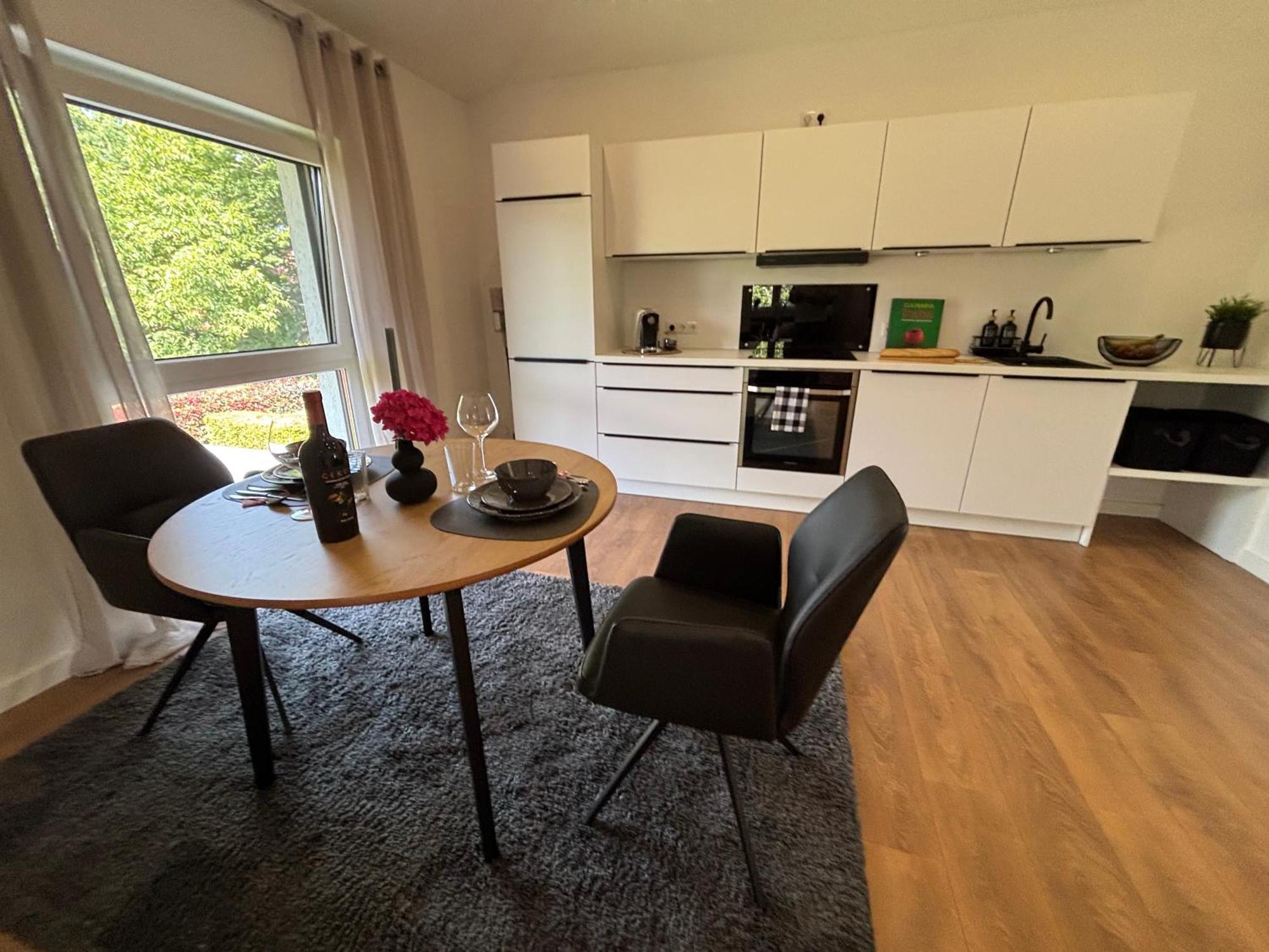 B&S-Apartment 100 Qm Neu Schlangen Luaran gambar