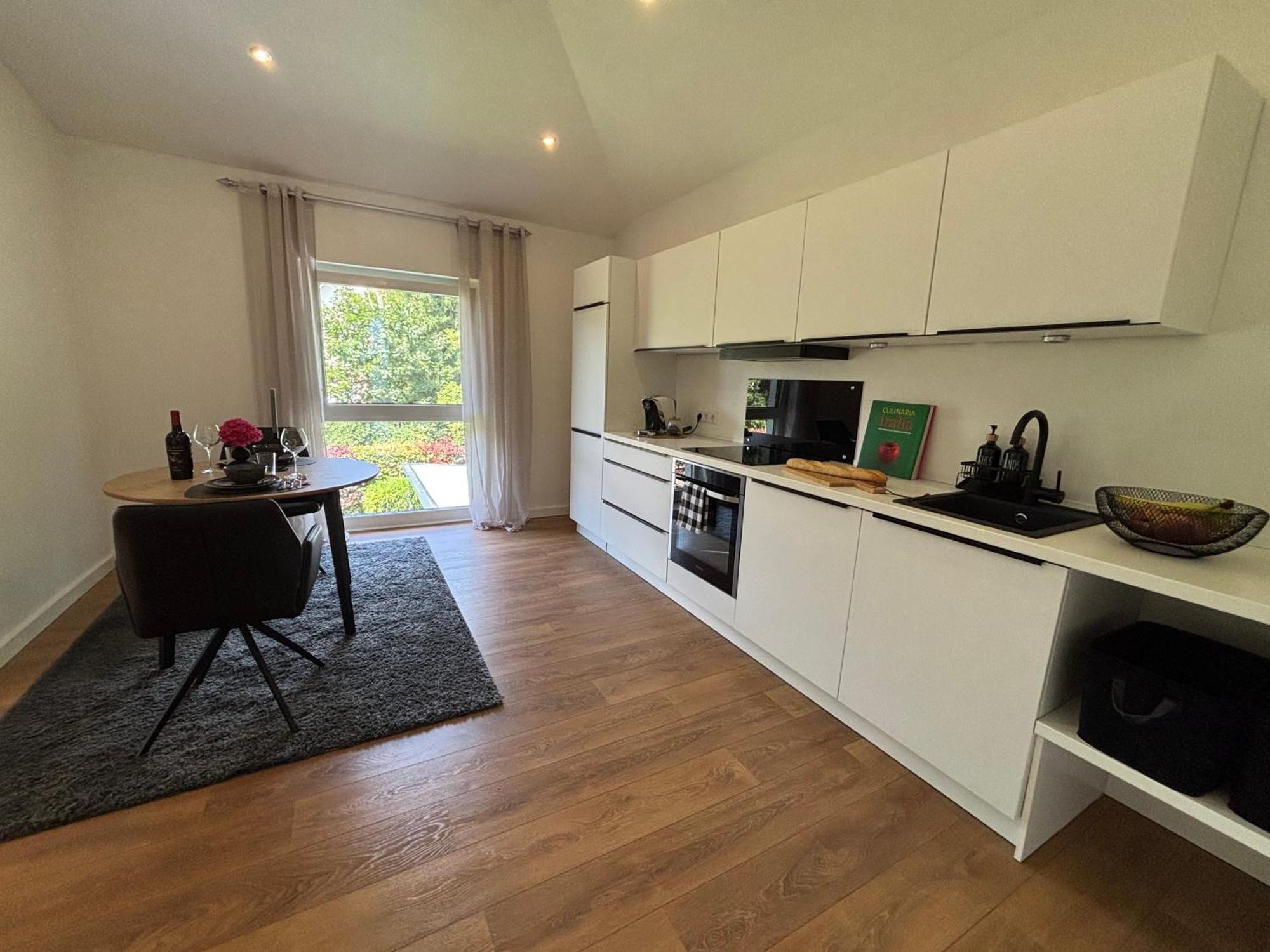 B&S-Apartment 100 Qm Neu Schlangen Luaran gambar
